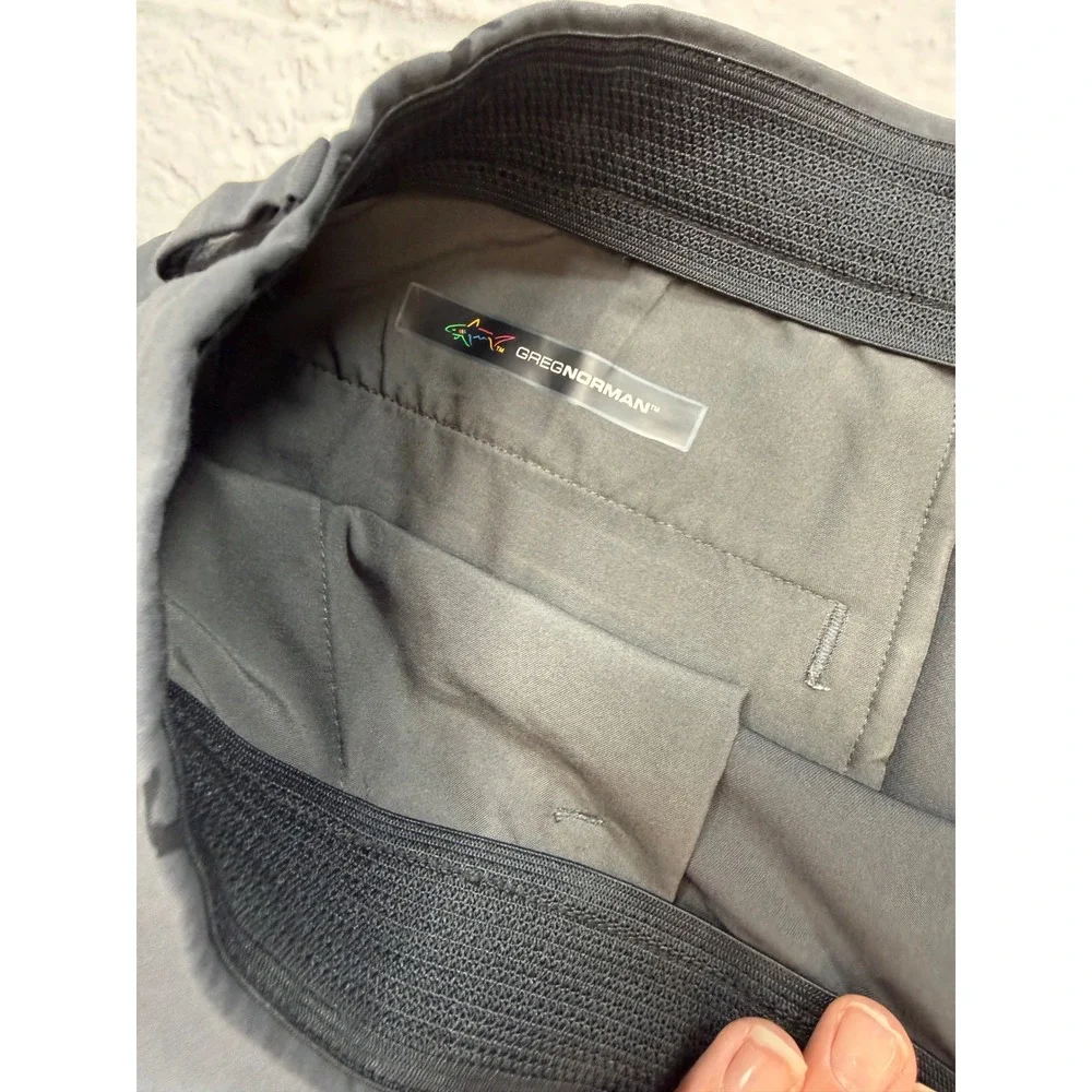 Greg Norman Golf Shorts Mens 38 Grey Excellent Shark Print Performance Stretch